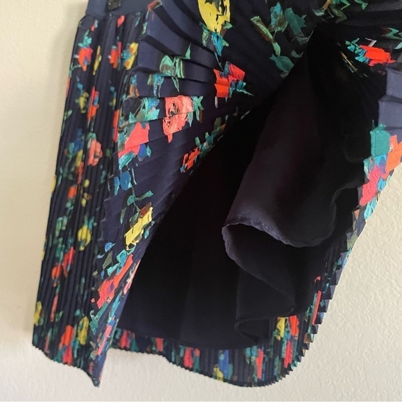 Merona floral Navy pleated skirt size M midi pull on spring summer modest chic - Picture 5 of 10